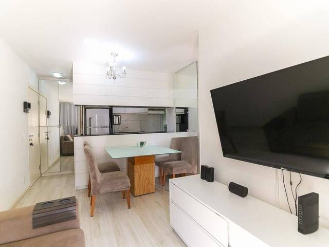 #11 - Apartamento para Venda em São Paulo - SP